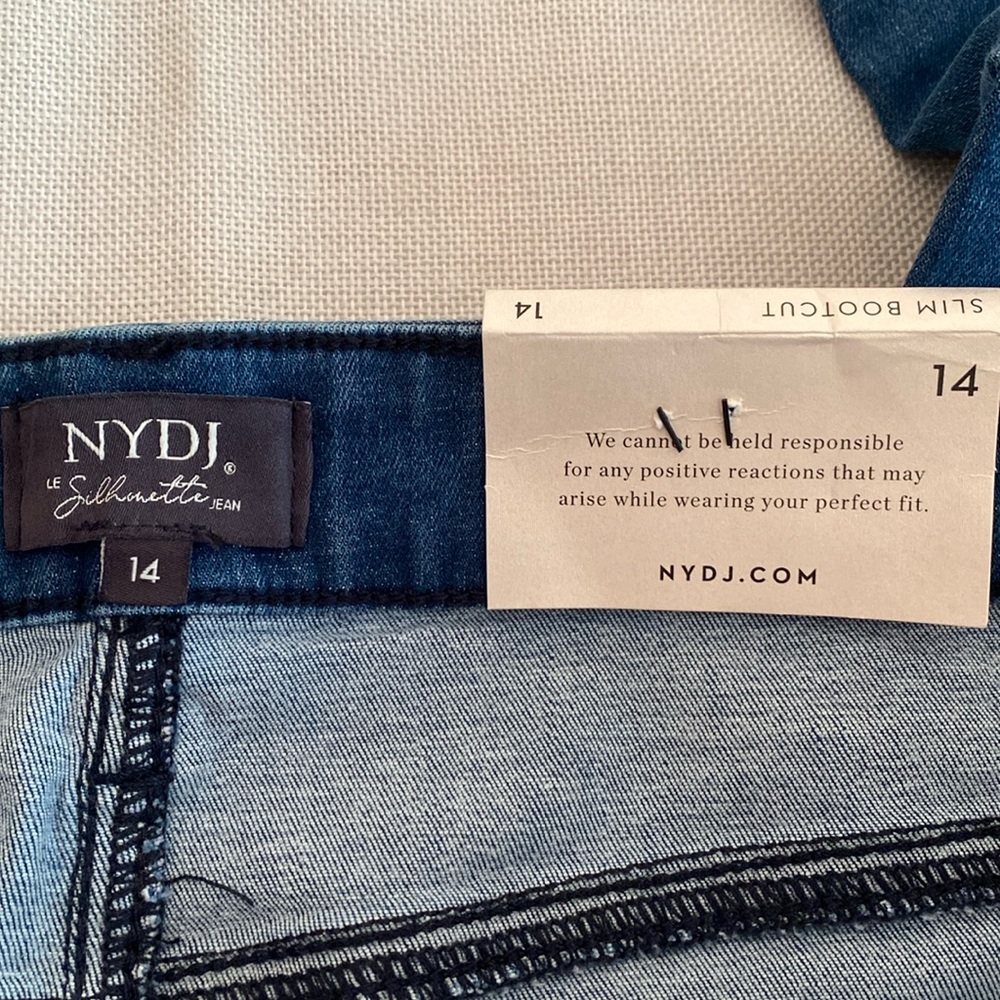 NYDJ • Le Silhouette High Rise Slim Bootcut Jeans *NWT* - Picture 8 of 16